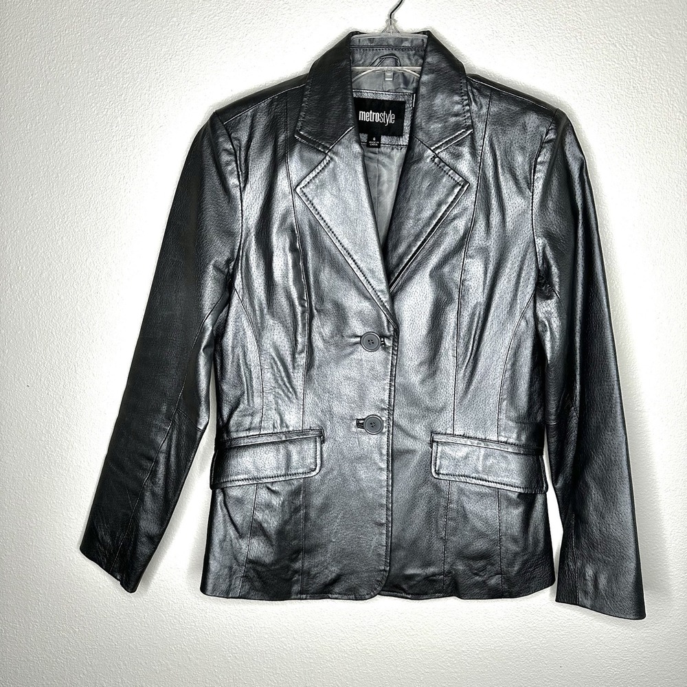 Metrostyle Women's Metallic Silver Leather Blazer Jacket